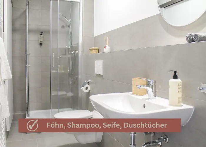 African-style - Stadtnah, Parkplatz, E-ladestation Fuer Auto & Fahrraeder, Gitterbox Fuer Fahrraeder, Fitnessstudio Koblenc