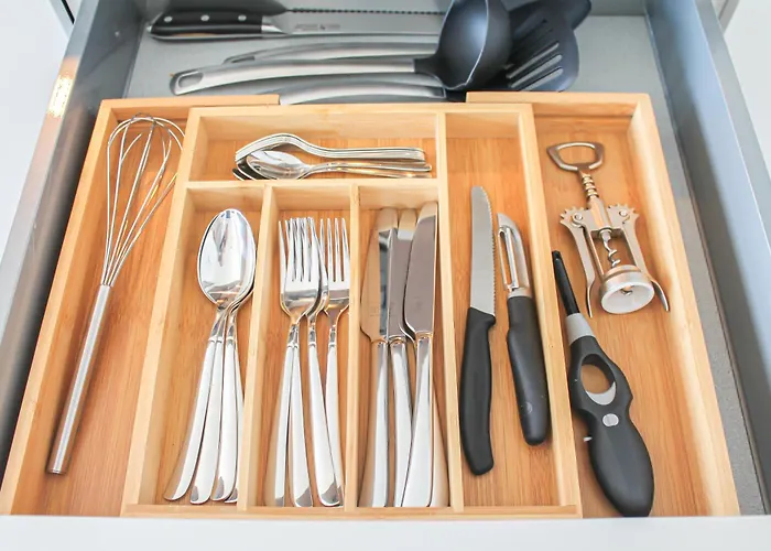 African-style - Stadtnah, Parkplatz, E-ladestation Fuer Auto & Fahrraeder, Gitterbox Fuer Fahrraeder, Fitnessstudio Кобленц